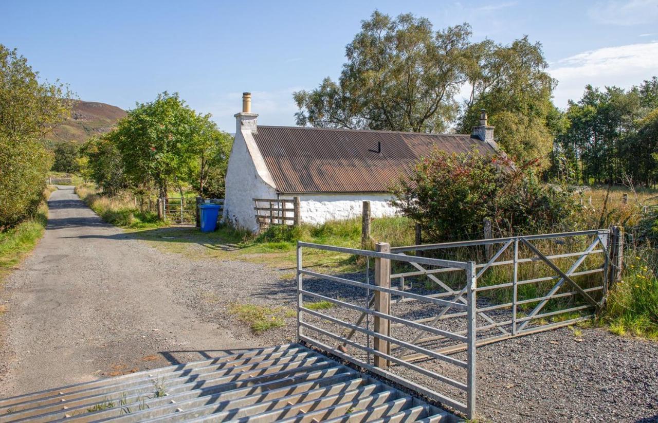 Half Of 12 Camustianavaig Villa Camastianavaig Bagian luar foto