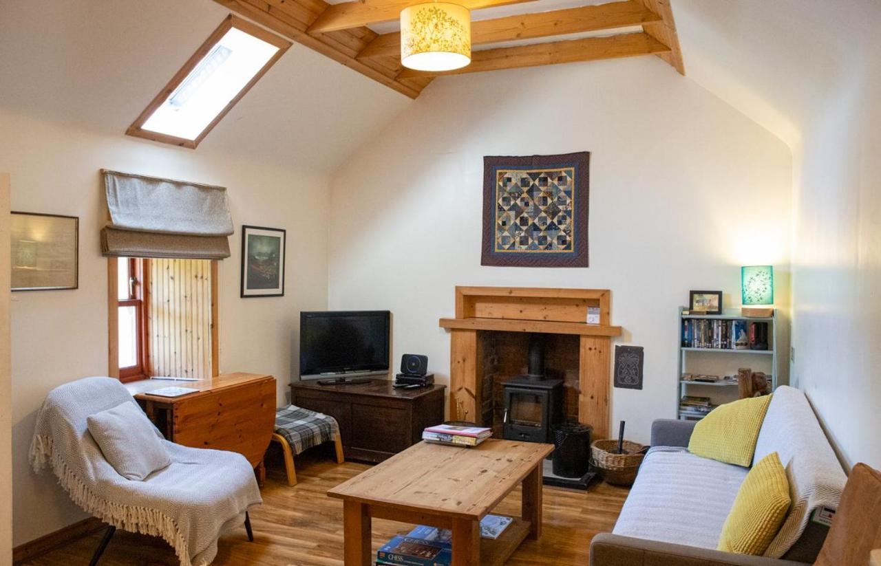 Half Of 12 Camustianavaig Villa Camastianavaig Bagian luar foto